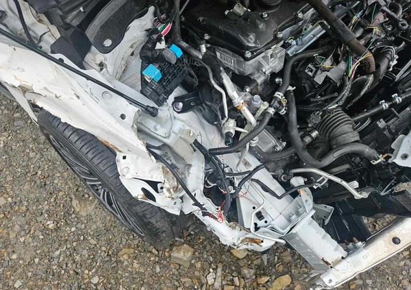 Toyota Corolla cena 35700 przebieg: 30000, rok produkcji 2020 z Wilamowice małe 254